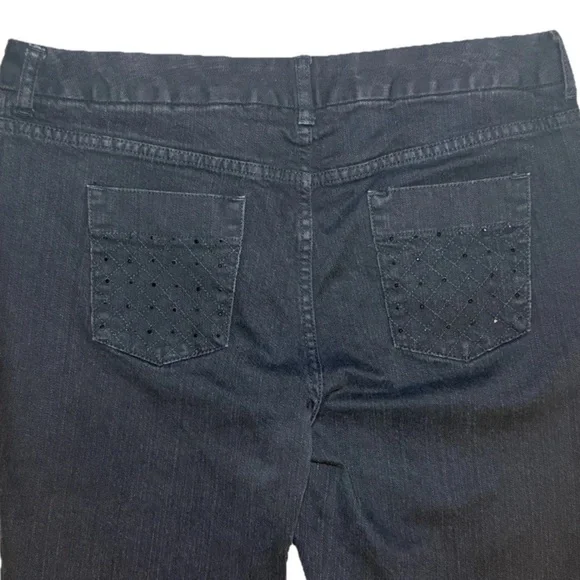 Chicos Platinum Jeans Womens 2.5S 14 L Black
Mid Rise Alannah Cropped 34x24.5 - Picture 7 of 8